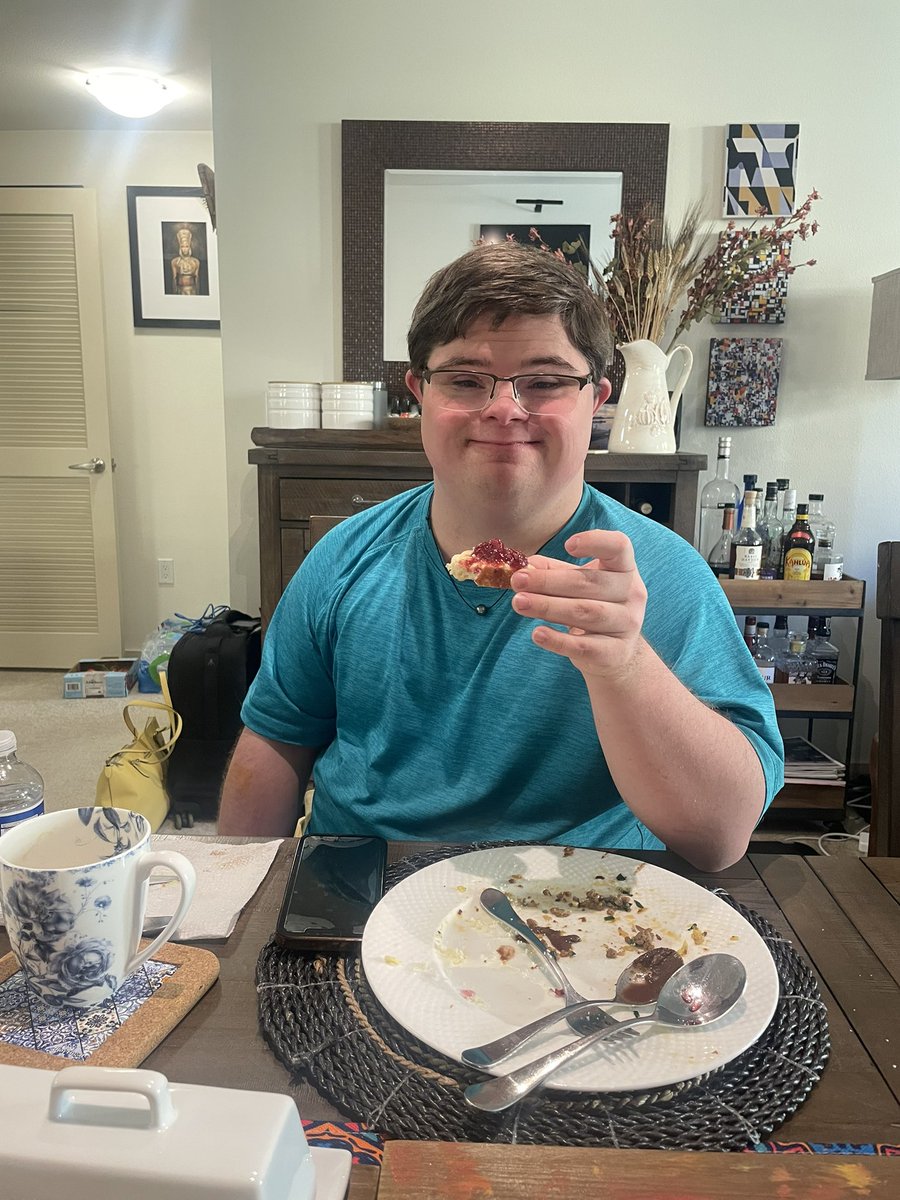 Downs & Towns 📷 tweet media