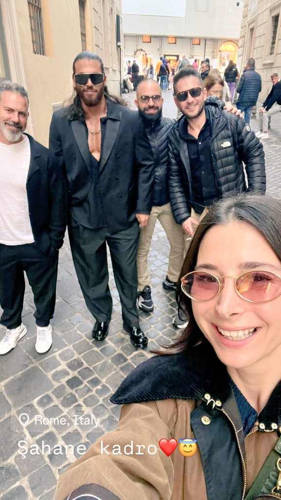 Family ♥️
#HappyBirthday35CanYaman
#CanYaman