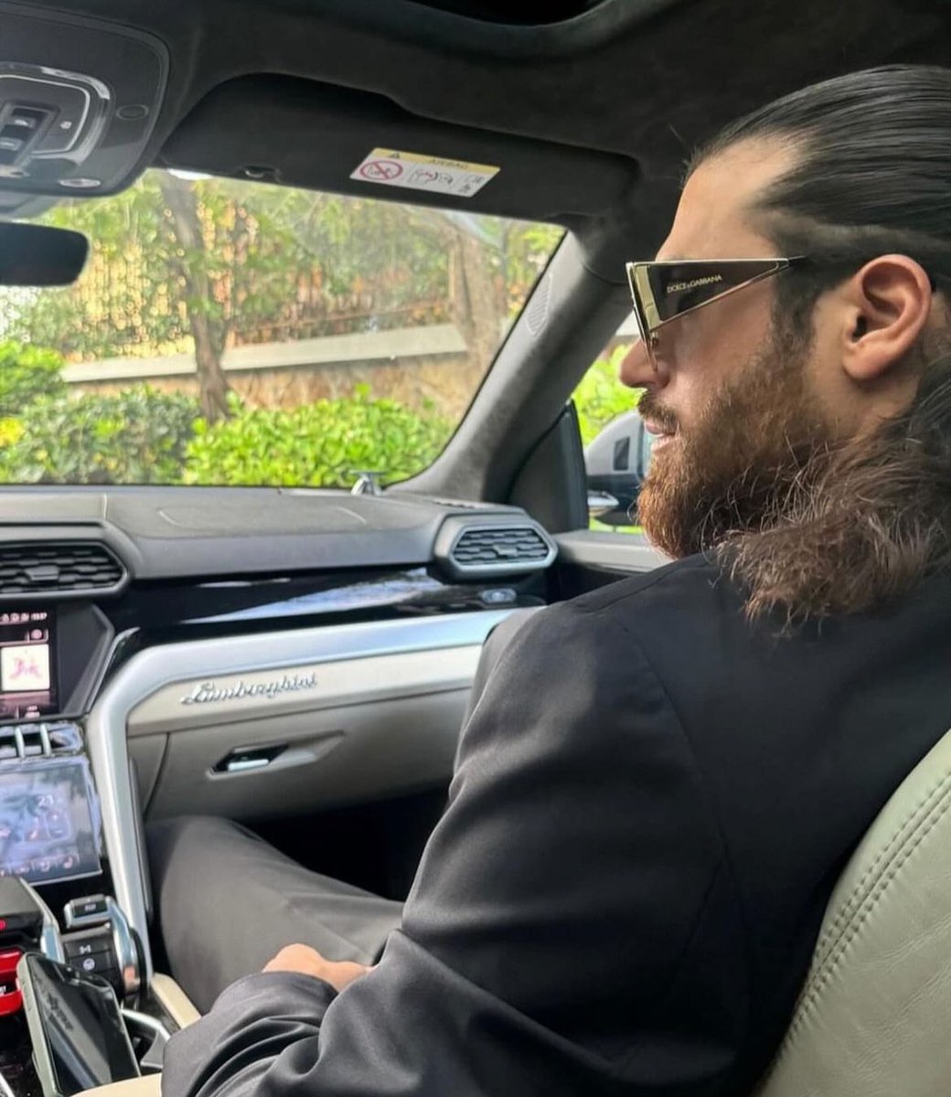 Happy Birthday #CanYaman 

#HappyBirthday35CanYaman 

Thank you for the photo whoever took it!