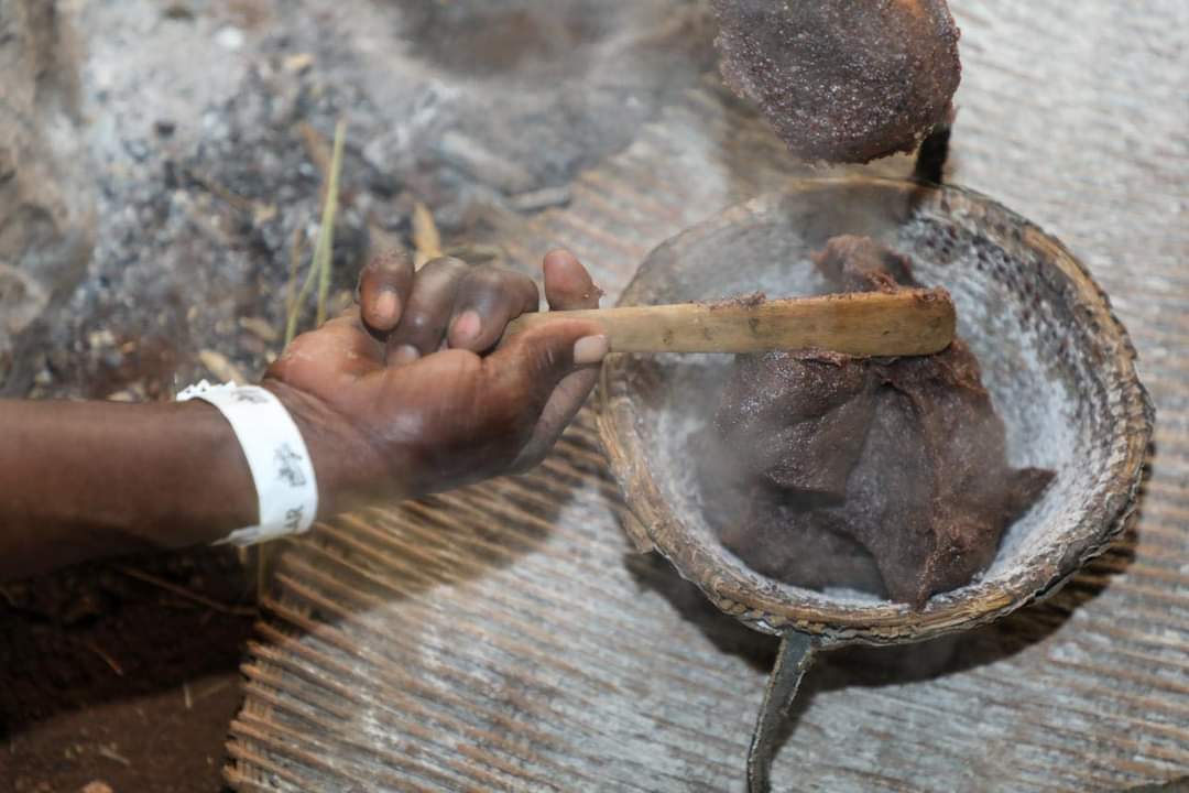 Kenya is a beautiful mosaic of diverse cultures with every community bringing a different flavour to our nation's rich diversity.

This evening, I joined fellow members of the Marakwet community to celebrate our cultural heritage at the Bomas of Kenya. 

It was a wonderful