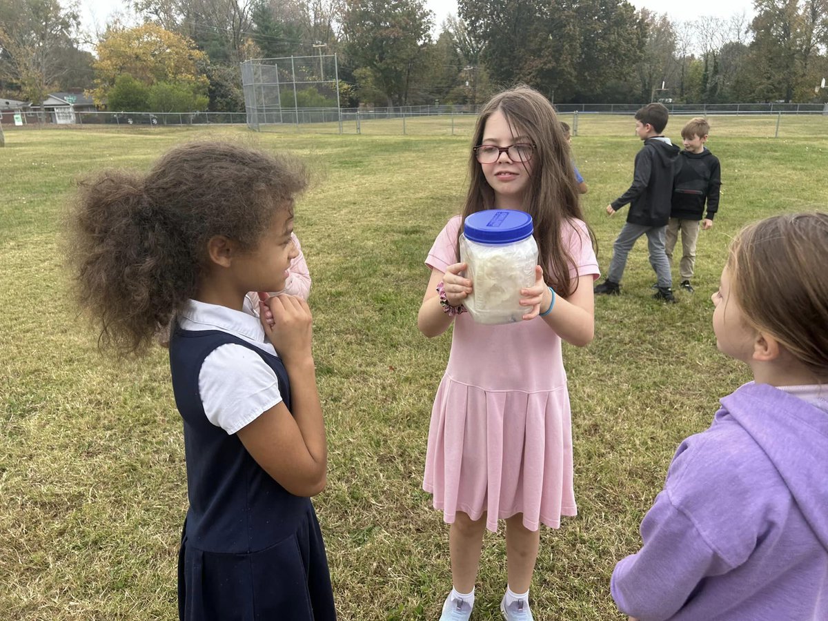 MrsSNicely's tweet photo. Observing heat transfer to make ice cream in 3rd grade and some @letterland fun in kindergarten! Learning is always a blast at @ShadyBrookElem
@KCS_NC
#beshady #bulldogprideishardtohide #MyKCS https://t.co/fPFyr3KhA3