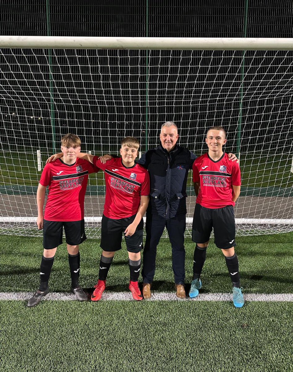 #ThistleU15Dons| The U15 Dons would like to say a huge thank you to Brian Sherwood and the team at Steadfast Scotland for sponsoring their new away strip. The boys are looking forward to debuting it on Sunday. ⚽️⚽️⚽️

Thank you!