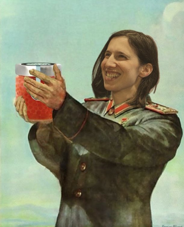 Da quando i comunisti non mangiano più i bambini ma il #caviale io non li capisco più!

#meloni #lavoratori #schlein #8ottobre #oliodiricino