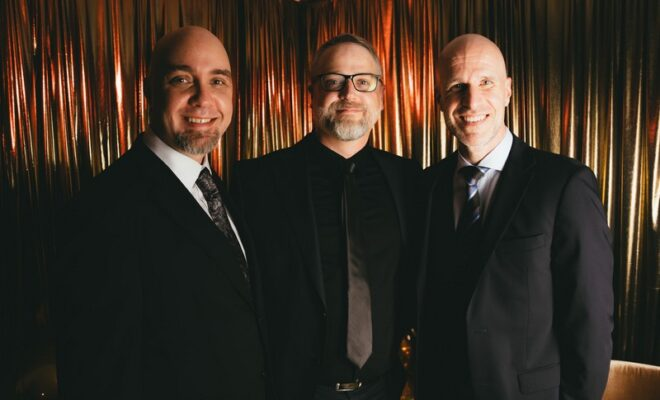 .<a href="/CabinOrchestra/">Cabin Fever Orchestra</a> fans snag some scoop from the #singersongwriter and #composer about latest single "Lasting Dream" reading reporter <a href="/mariahniccole/">rye 💌</a>'s exclusive interview at starrymag.com/cabin-fever-or…!