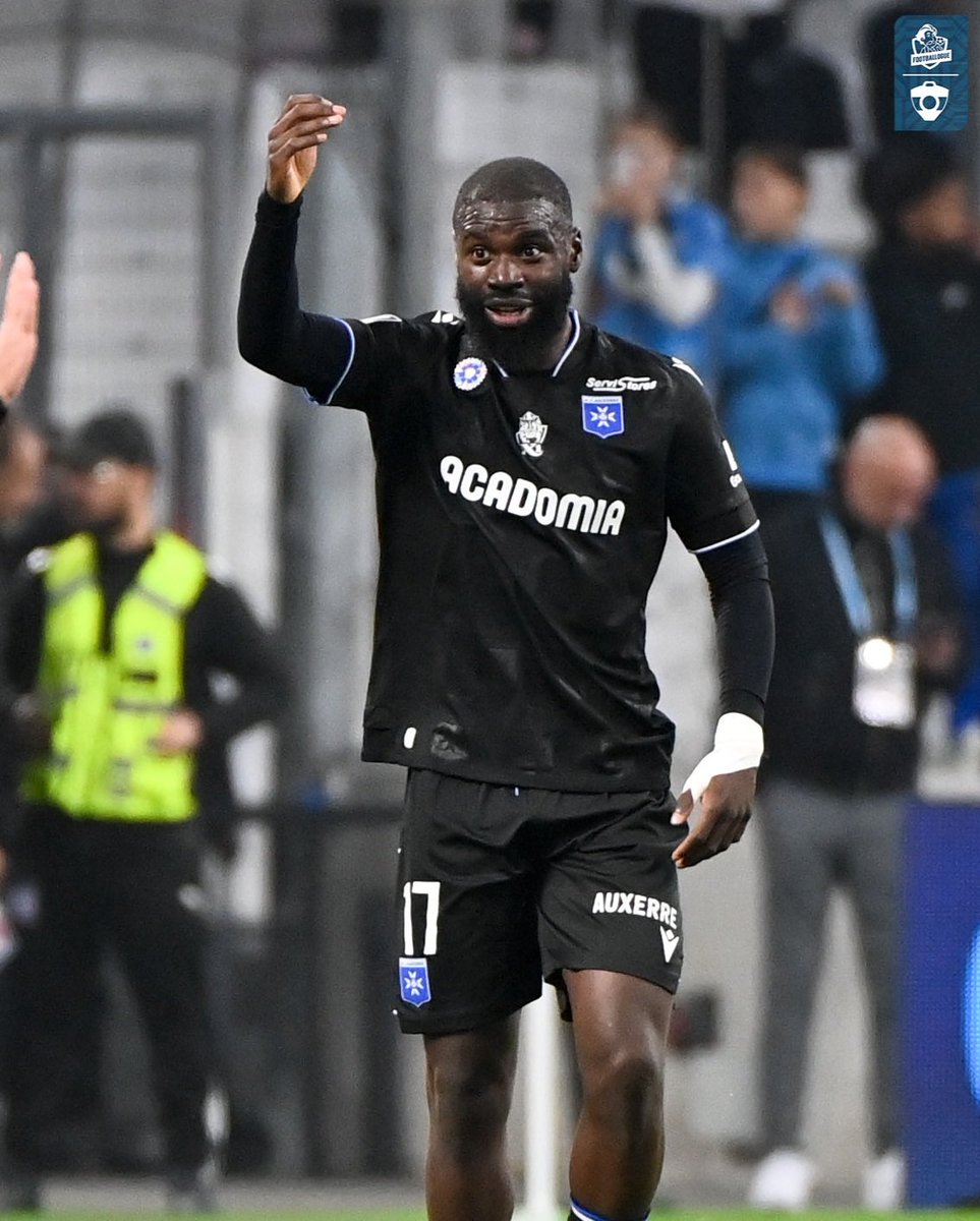 Footballogue tweet media