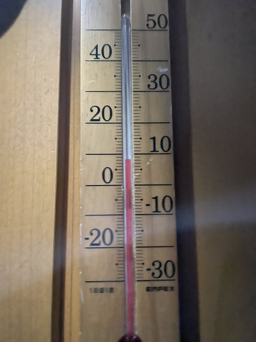 seinanwangel's tweet photo. おはようございます☀
とても寒い朝です　
日の出登山行ってきます https://t.co/6z5uwbYOB4