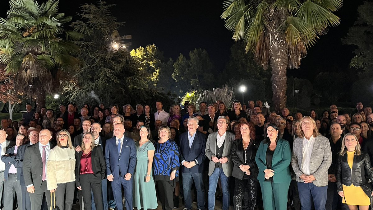 LoJoan's tweet photo. Enhorabona @HidromaticPonen per 25 anys d'esforços empresarials des de #Soses investigant i innovant per fer un ús més responsable de l'aigua sense perdre la identitat local. No sou només una empresa d'aigües, vosaltres creeu oportunitats i feu arrelar projectes de vida. https://t.co/X3s1XmUMwC