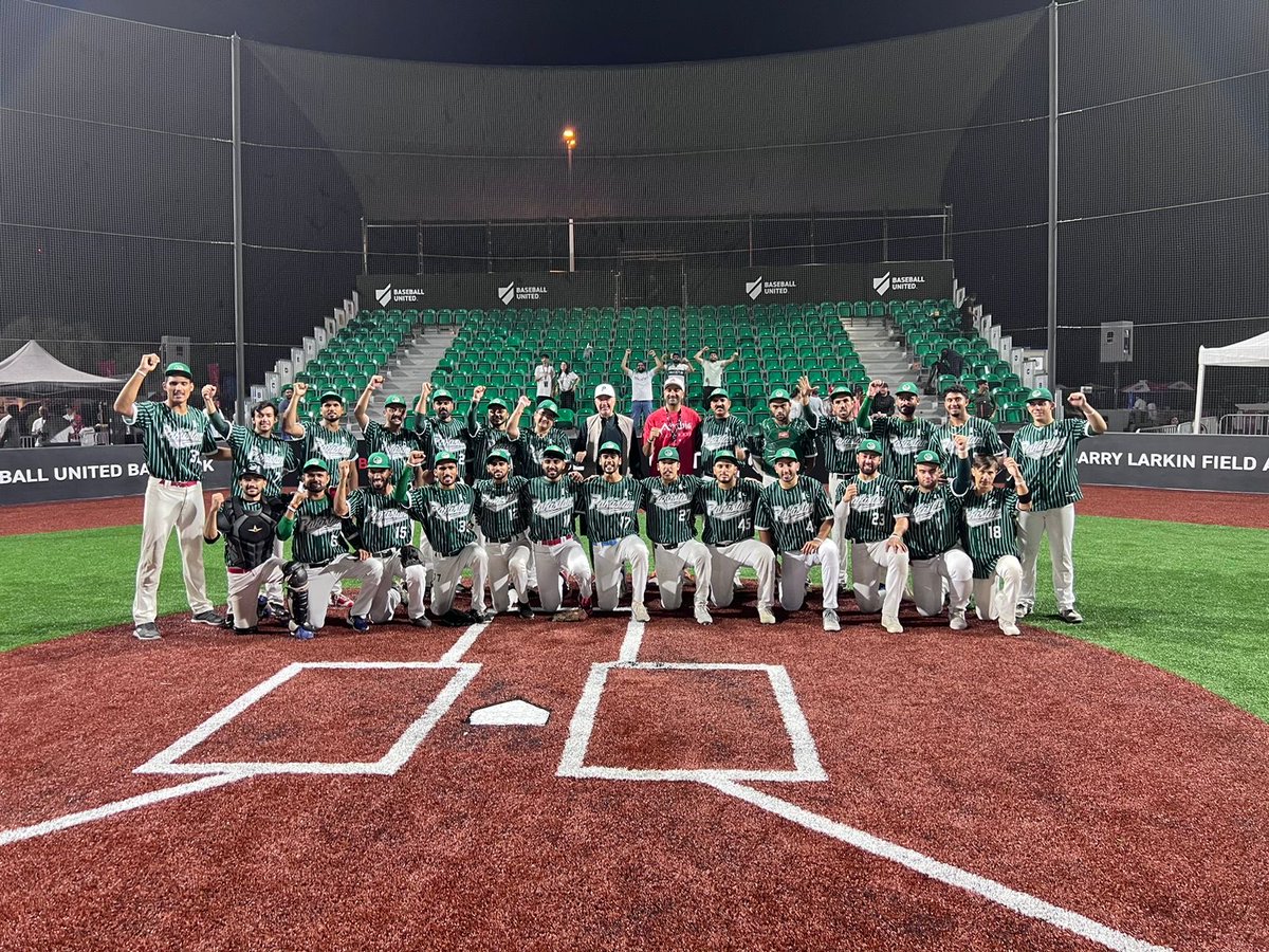 pakbaseball's tweet image. A vicarious team Pakistan against India. Final score 12-0