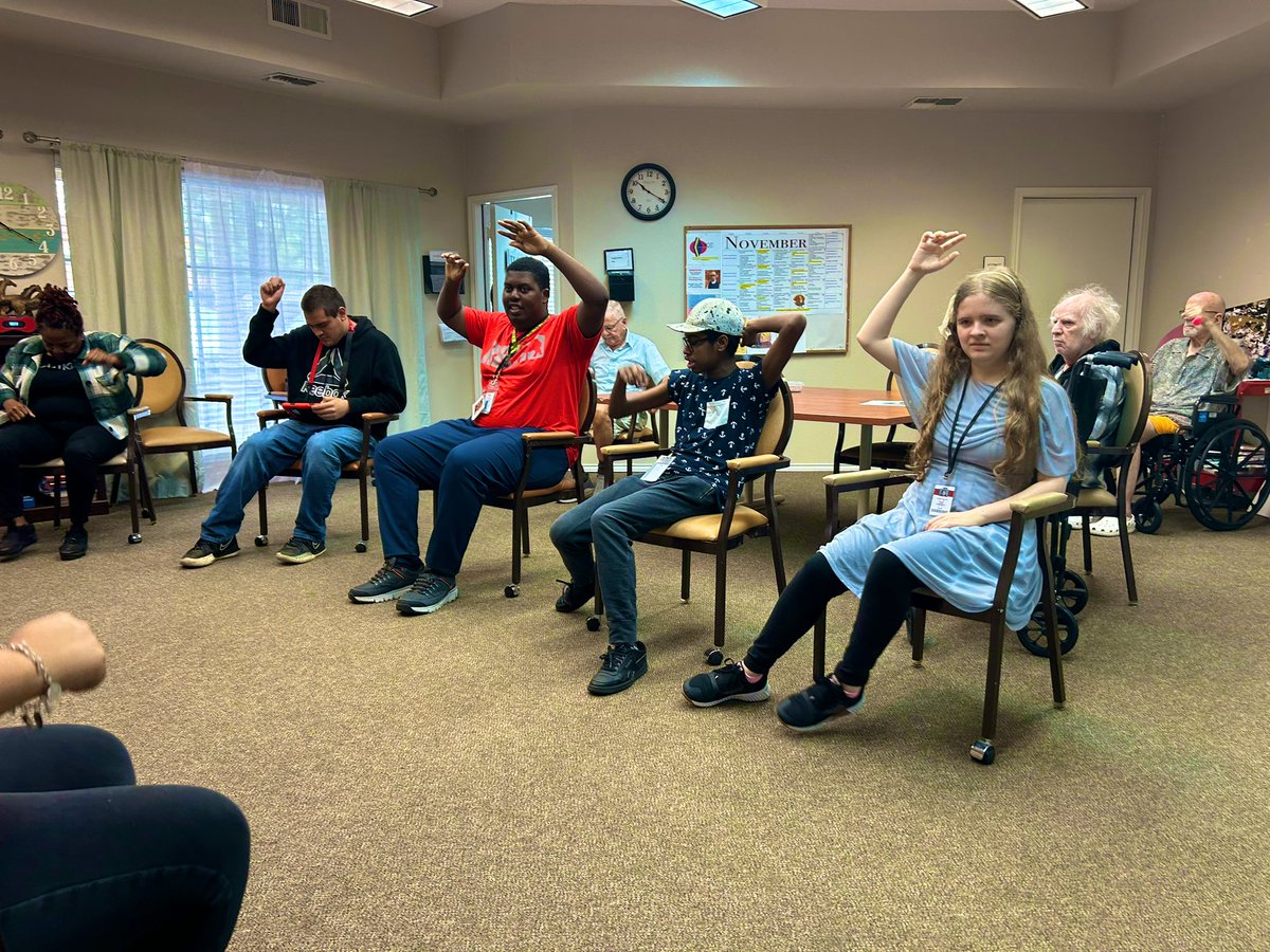 Fiona Hoffman tweet media