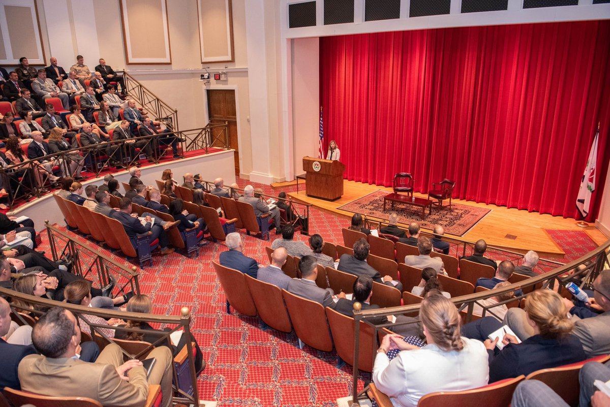 NWC_NDU's tweet photo. We were honored to host Ms. Maria Langan-Riekhof, Vice Chair for Analysis at the National Intelligence Council (NIC), as part of our Kennan Lecture Series and to speak with our Women in National Security collective. We benefited greatly from her informed presentations! @ODNIgov https://t.co/BGzjhJvPA3