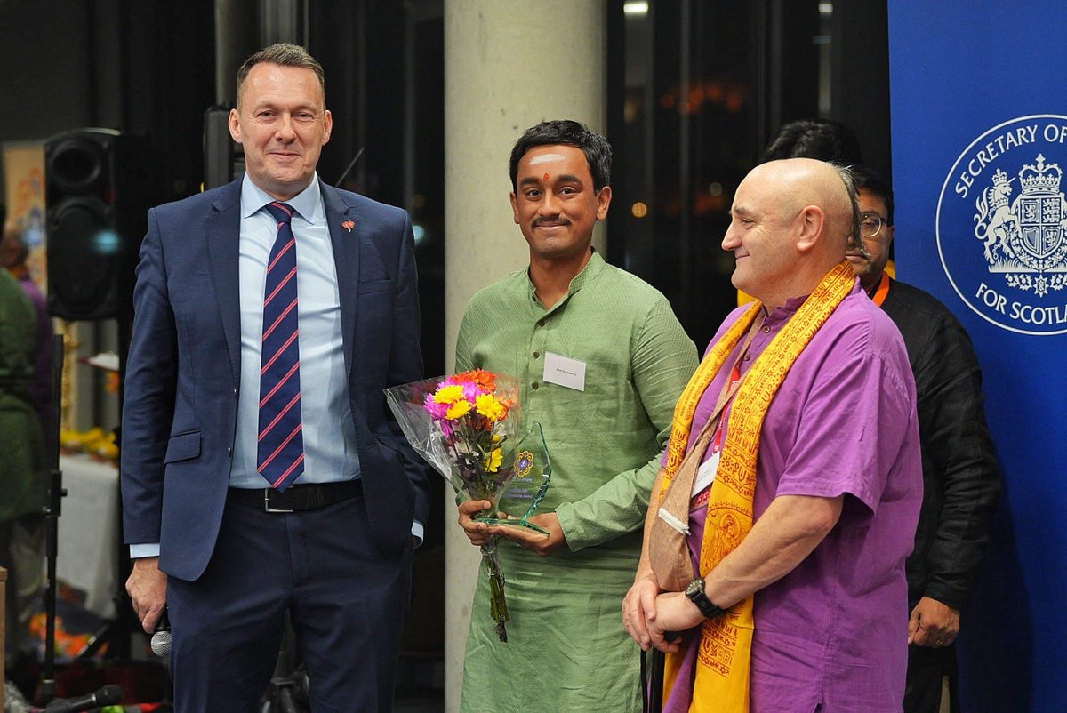 Extremely grateful to <a href="/ScotHinduFdn/">Scottish Hindu Foundation</a> for the honour! Did nothing more than what I felt was my duty. Very proud to belong to a generation of young Hindus committed to celebrating our culture. Always thankful to engage with <a href="/InterfaithScot/">InterfaithScot</a> and look forward to building on this. 🙏🏽🙏🏽