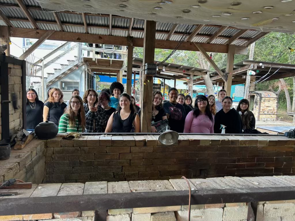 GEAR UP_ SMCISD (@gearup_smcisd) on Twitter photo βDonβt limit yourself to one medium. Explore! Itβs ok to change.β What a beautiful day of art and college exploration! We visited a local art studio at The Eye of the Dog and then toured the School of Art and Design <a href="/txst/">Texas State University</a>. Shout out to Dr. Thomas for such a warm welcome!πΎπ βDonβt limit yourself to one medium. Explore! Itβs ok to change.β What a beautiful day of art and college exploration! We visited a local art studio at The Eye of the Dog and then toured the School of Art and Design <a href="/txst/">Texas State University</a>. Shout out to Dr. Thomas for such a warm welcome!πΎπ