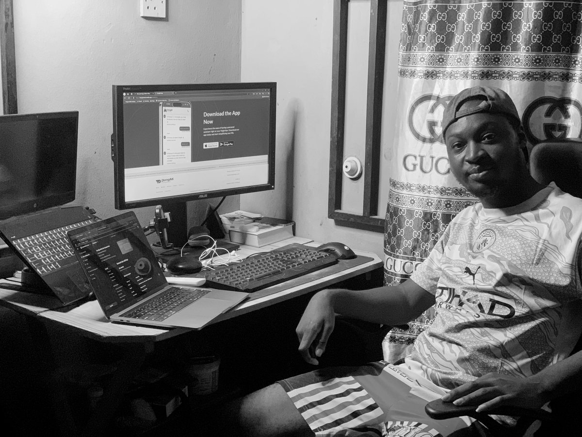 codetech__'s tweet image. Hi ! My name is Akorede 😅

I’m a Frontend developer (web3/web2) , I build scalable and user friendly web applications .. my dm is open for gigs and collaborations 👨🏿‍💻

Also looking to connect with like minds , let’s build and grow together 🚀