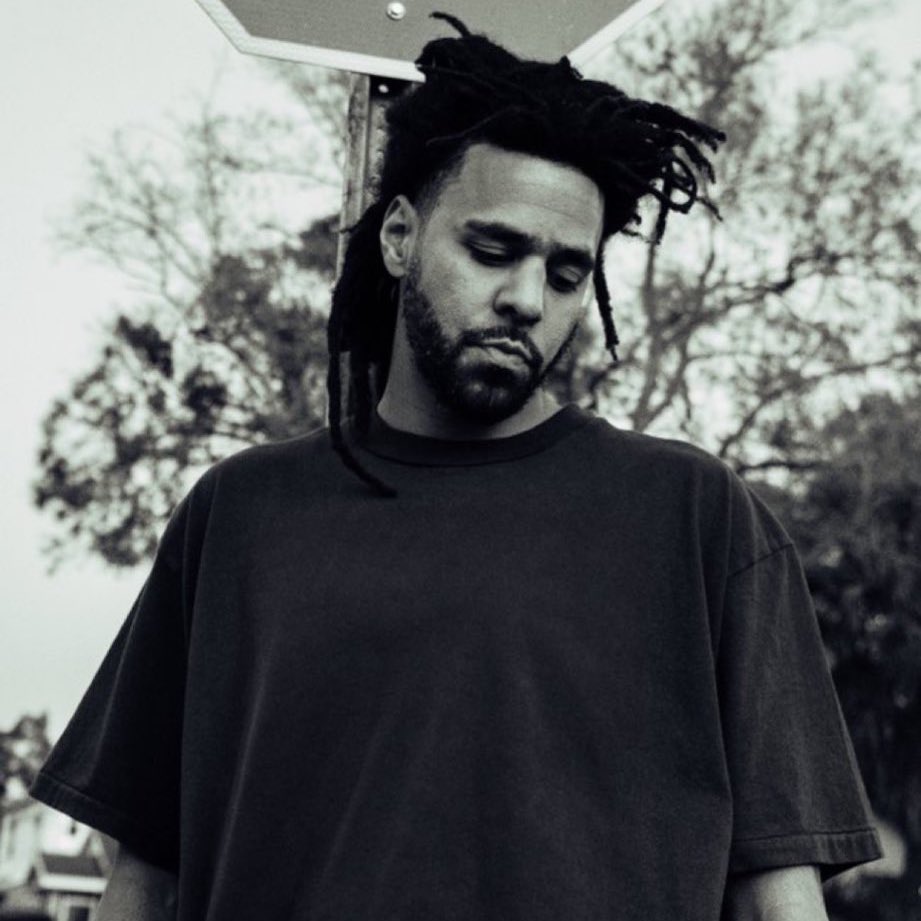 JColeVillle's tweet image. J. COLE’S MIGHT DELETE LATER HAS BEEN NOMINATED IN GRAMMYS FOR ‘BEST RAP ALBUM’ 👀