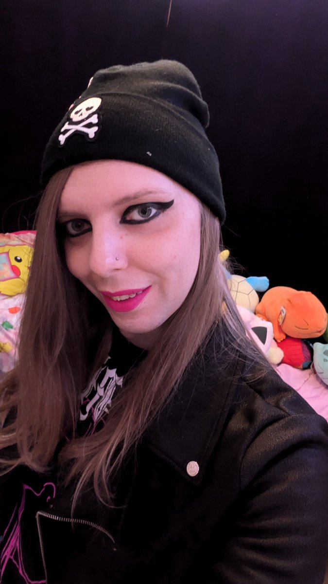 GenStuk0v's tweet photo. My randomly timed reminder that I'm still alive https://t.co/t2D9xwXs1s