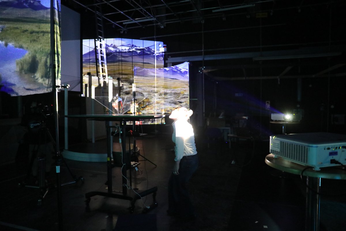 Virtual & Immersive Production Studio tweet media