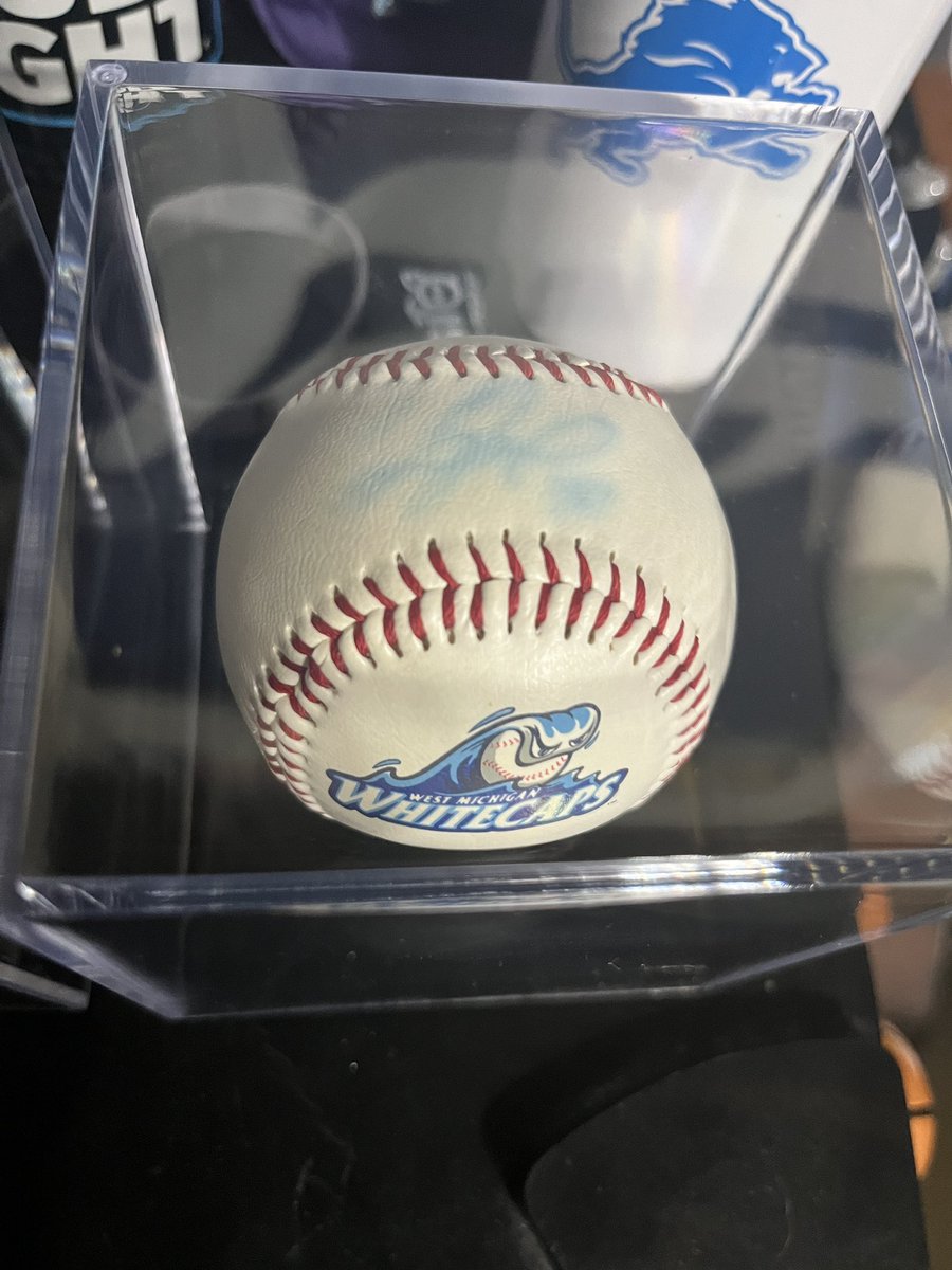 Rowack3's tweet photo. Yo, @CameronMaybin !!! Found this guy in my moving boxes. I remember getting this from a buddy of mine at a Caps game back in the day.  The signature is faded, but one of the coolest gifts I’ve gotten. Any chance to get the signature touched up?!? 😁 #WMWhitecaps @wmwhitecaps https://t.co/0NzAkLFXkS
