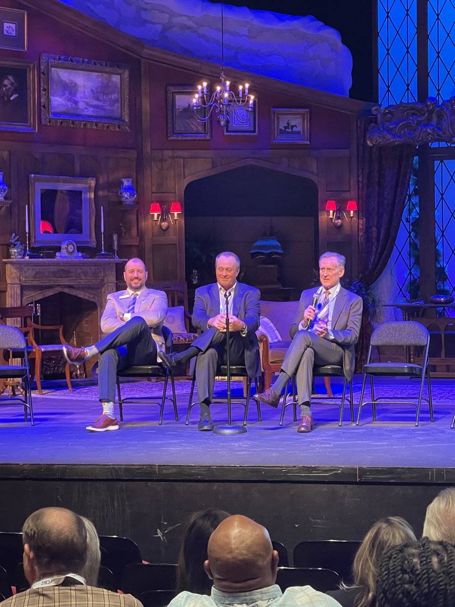 CBIZCareers's tweet image. @CBZ is thrilled to have sponsored the @MBJMemphis CFO of the Year Awards, celebrating exceptional financial executives and their impact on business success.👏 Well done! #TeamCBIZ #CFOoftheYear