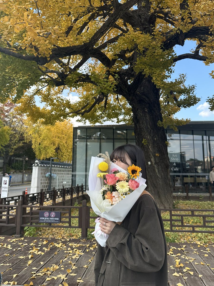 fromxummer's tweet image. 매년 서프라이즈 파티 준비하는 애랑