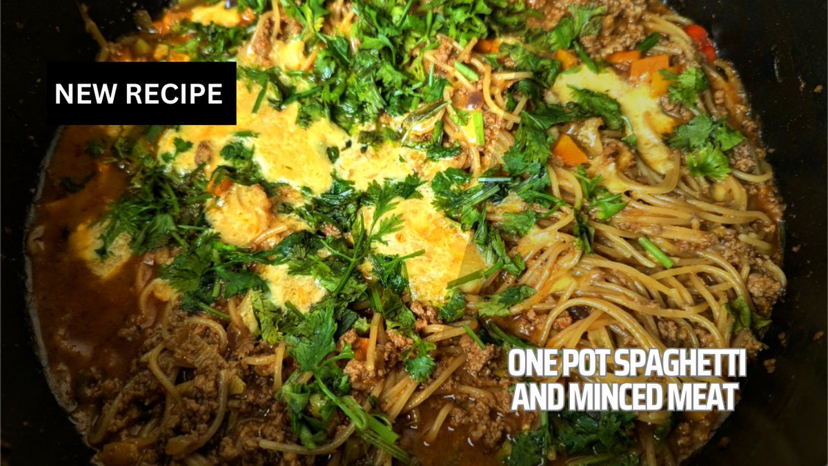 Hey foodies 👋🏾 

You will love my One Pot Spaghetti and Minced Meat Recipe. So delicious. Click link in bio🙏🏾❤️