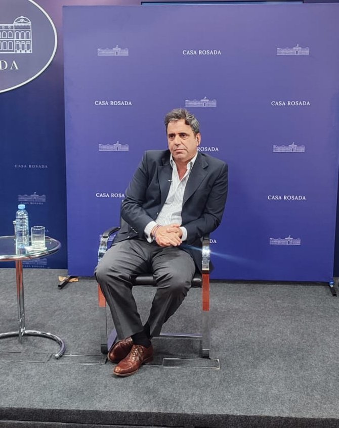 ComunicFederal's tweet image. [EN MINUTOS] El Vicejefe de Gabinete del Interior, @catalanlisandro, estará conversando con los canales 8 de Tucumán (@elOchoTuc) y 9 de Chaco. #PuntoAPunto