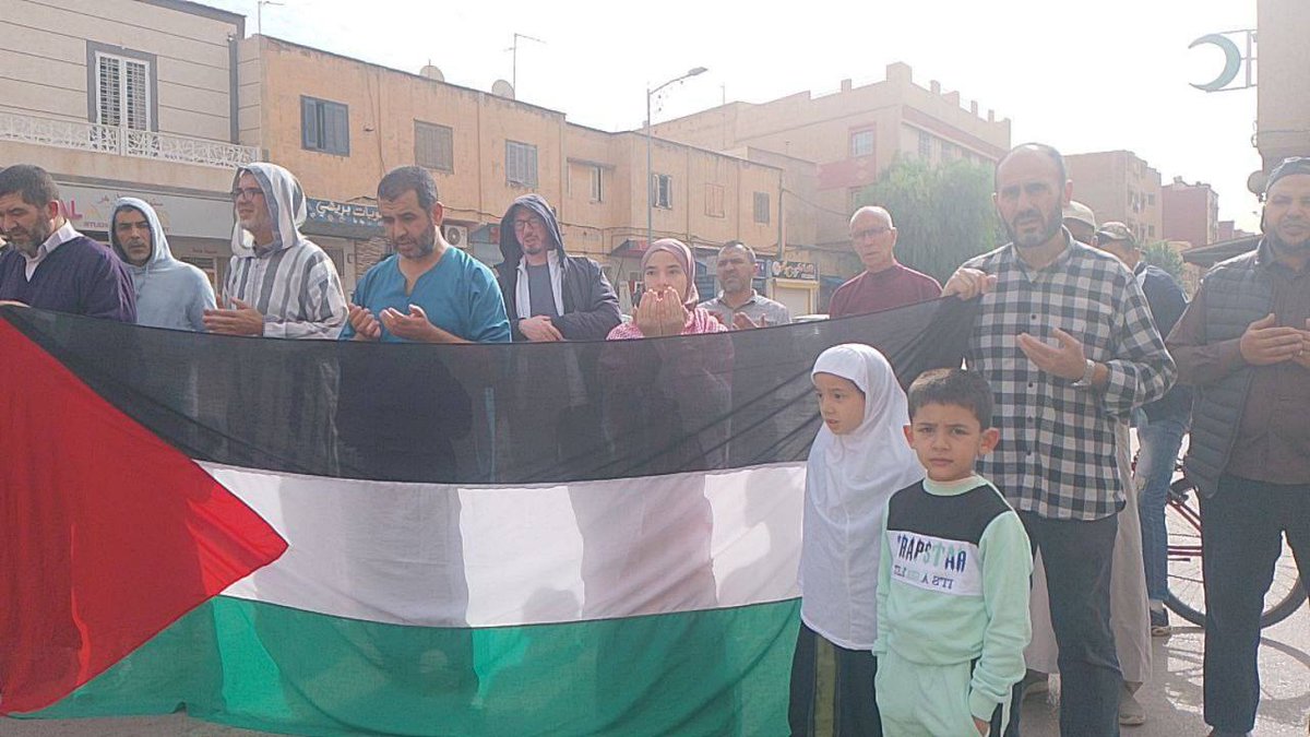 QudsNen's tweet photo. Demonstrations were held in Morocco today for Palestine and Lebanon against the Israeli occupation’s aggression. https://t.co/2Aq3kKkCcm