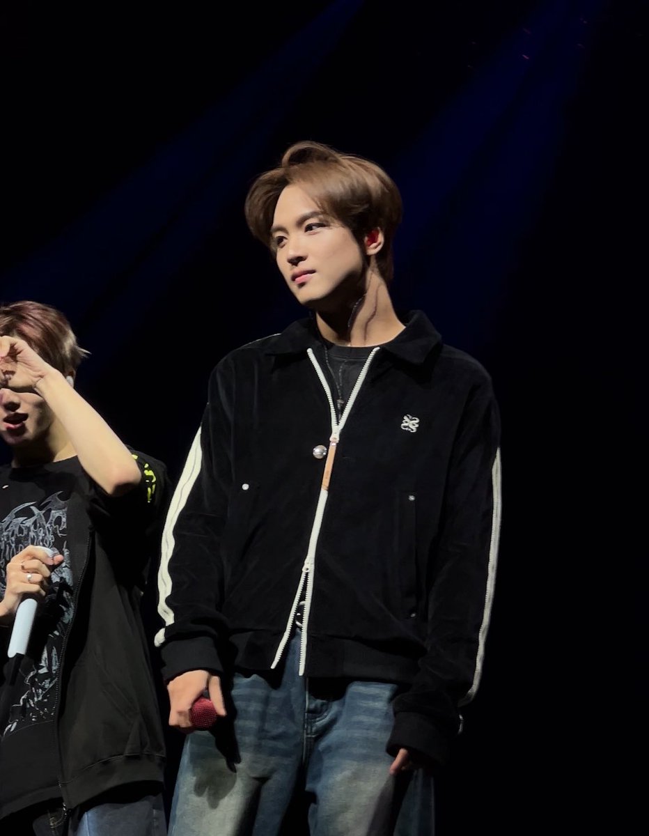 lovinghaech's tweet photo. more soundcheck HAECHAN https://t.co/0IOtuJVmkd
