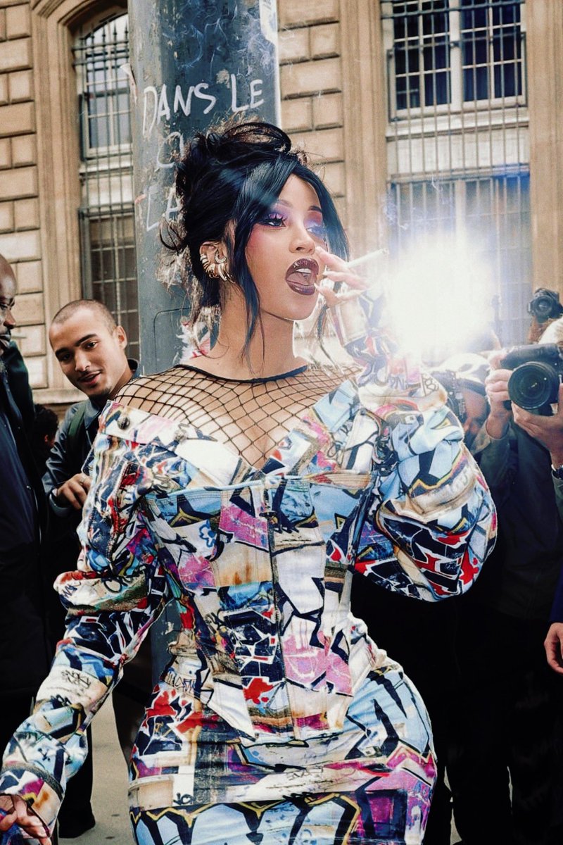 Cardi has now earned 10 Grammys nominations in her career. 🏆