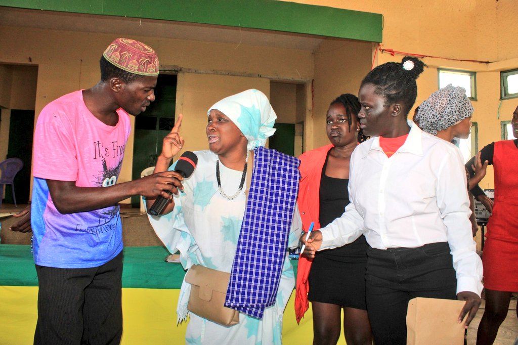 peopletheatre1's tweet photo. Today we did a powerful play in Jericho social hall during a dialogue #BongaNaKoti  organised by Makadara law courts and @IJMKenya . The play highlighted the struggle Kenyans go through in their pursuit towards getting justice in Courts. Art like always, sparks conversions! https://t.co/ninF5mrwPL