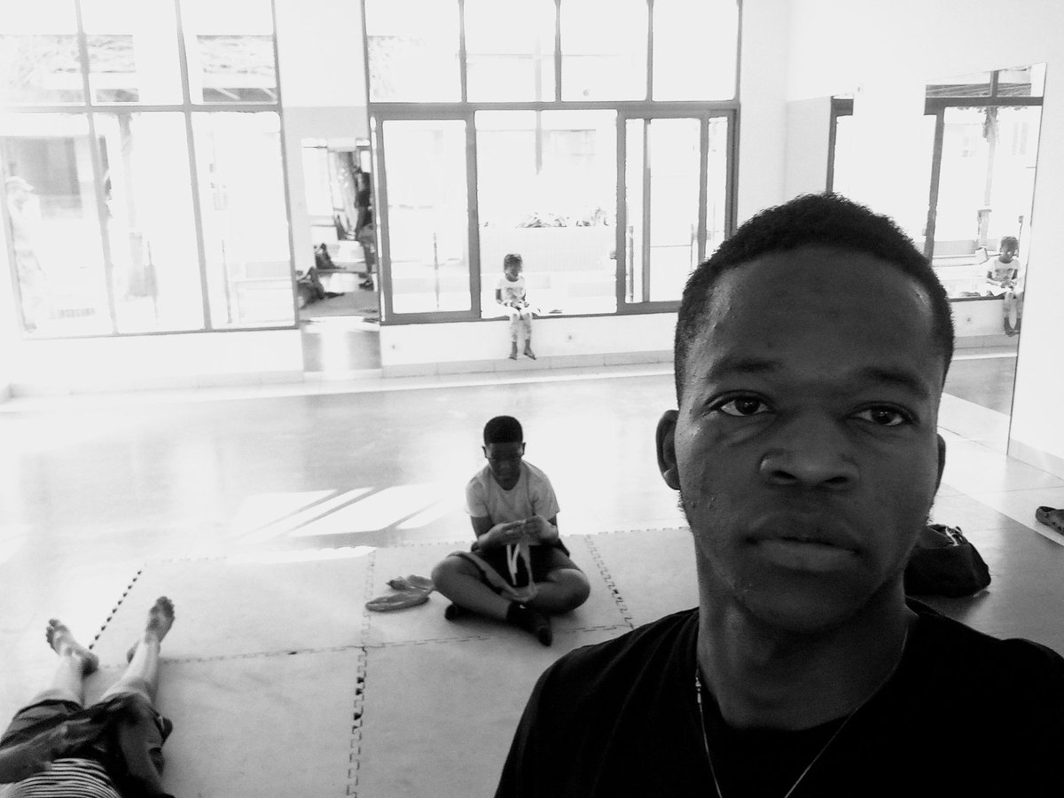 AlbertoCanhanga's tweet image. #TheBestFighter #MrTeketa #MrBoykaadaaa #KoisaPretaaa #TheAngolan 🔥🔥🔥🔥🌱✅🇦🇴🦁🦁