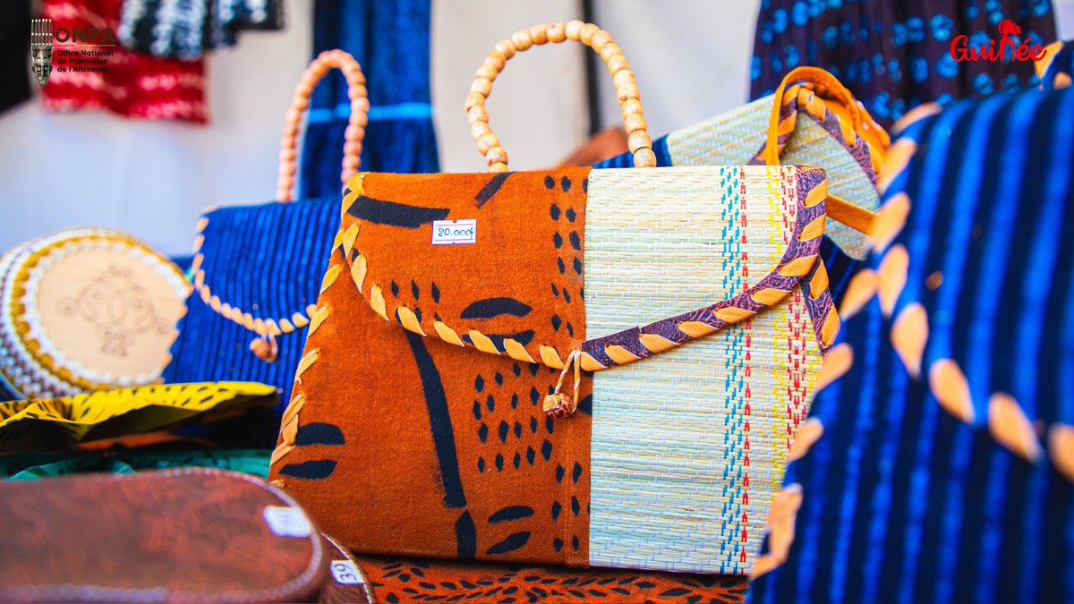 Le Textile Guinéen au Cœur de la 3ème Édition du Salon International pour la valorisation du pagne tissé en Afrique

Jusqu’au 10 novembre 2024, profitez de l’opportunité pour découvrir la richesse et la diversité du patrimoine artisanal guinéen en visitant nos stands.

#ONPA