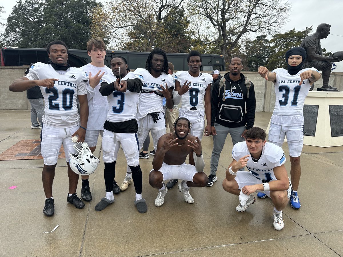 Caleb Young tweet media