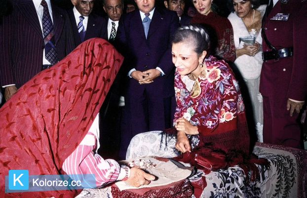 Kolorize tweet media