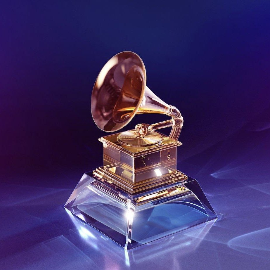 galoveslouis's tweet photo. RT @scarpenterbr: ELA VENCEU: Sabrina Carpenter recebeu 6 indicações ao #GRAMMYs. https://t.co/g0t6bZBQfJ