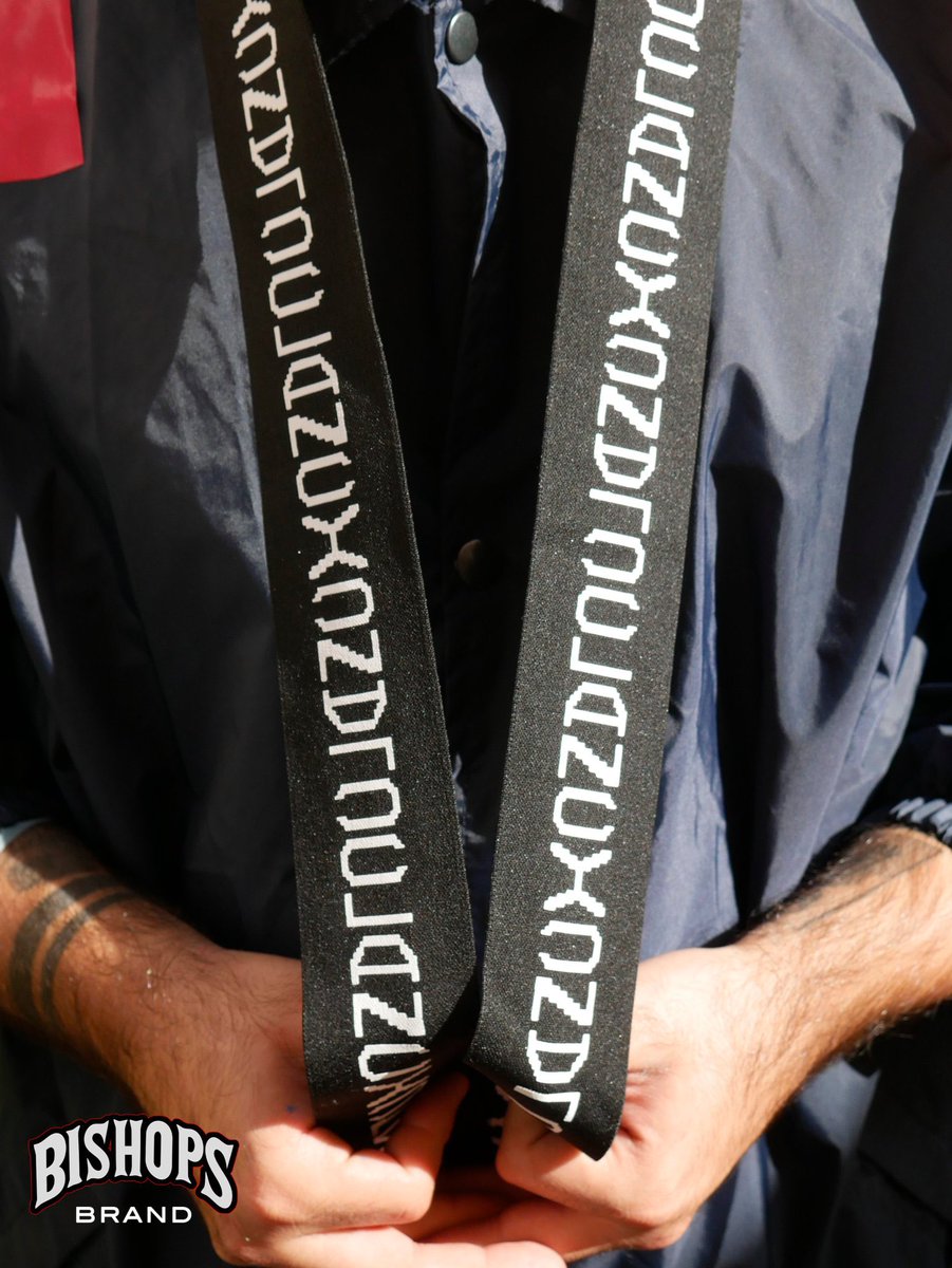 TØP SPAIN #BREACH l-/ tweet media