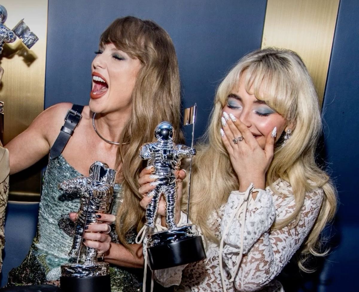 killswiftie's tweet photo. nessa foto tem TREZE indicações ao grammy 2025 https://t.co/sJVKeebLGz