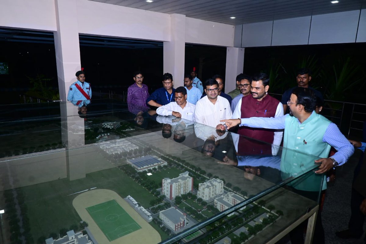 SampadSwainBJP's tweet photo. Visited the Skill Development Institute, Bhubaneswar where I engaged with the dedicated staff and enthusiast students.
#SkilledOdisha #ViksitOdisha https://t.co/Fx5u8CQjqz