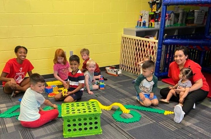 YMCANorth's tweet photo. NOW HIRING‼️ 
Kid Zone attendants 
We are in need of caring, fun people to care for our youngest members. Apply here https://t.co/8RkSBtpPcv - contact Crystal.owens@ymcawichita.org for questions. #ForAll #YiBELONG https://t.co/gNzJup8R54