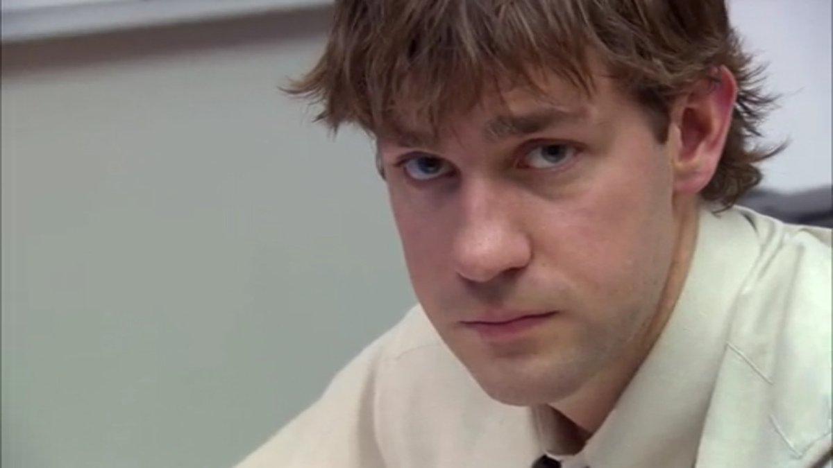 THEOFFlCEPOSTS's tweet photo. a thread of jim halpert looking at the camera https://t.co/2eyPmaLIbc