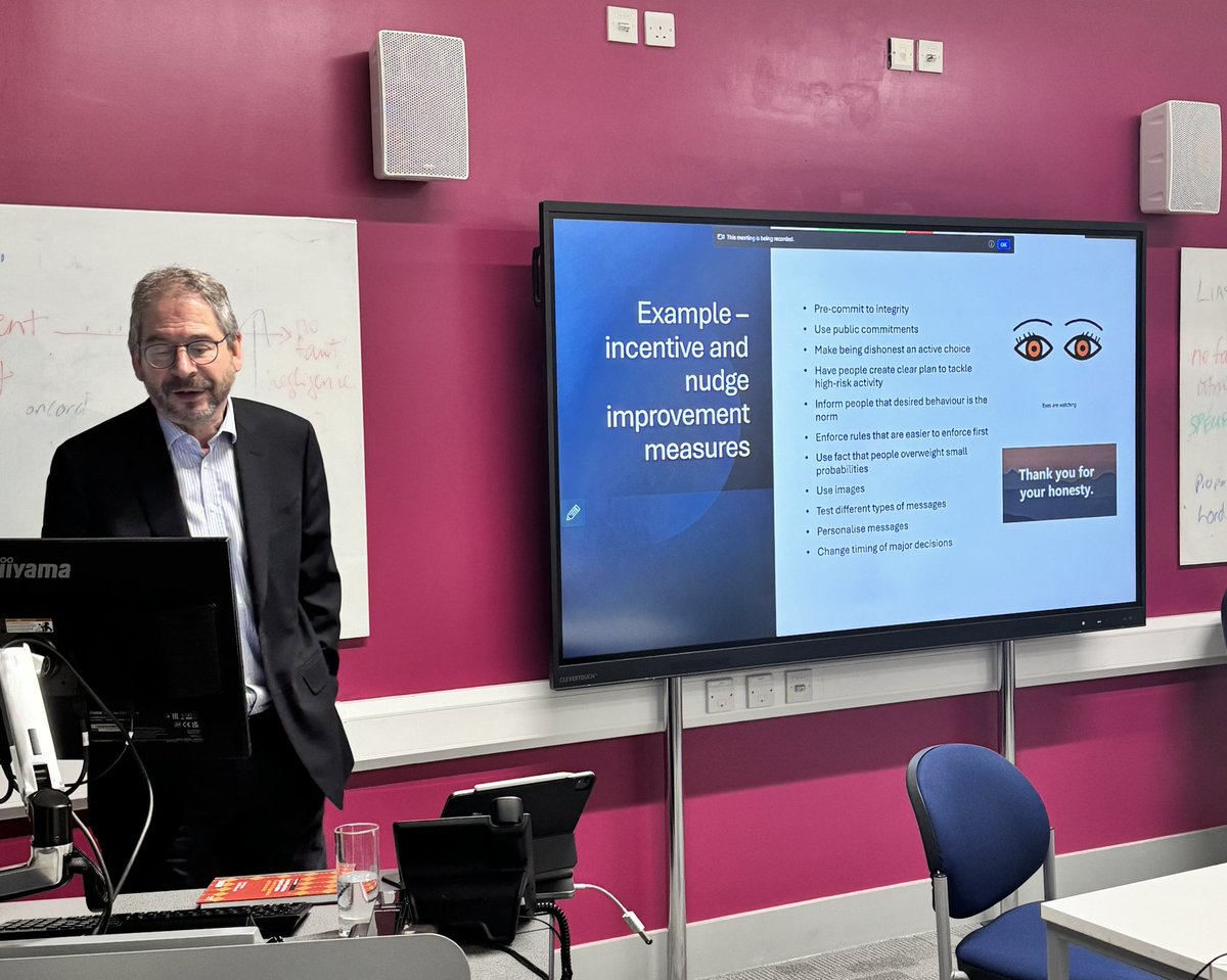 Sussex_SCSC's tweet photo. Thank you to all who joined us for the ACE Seminar on Tackling Corruption at the Sector Level
We had a fantastic session & we’re grateful for the insights & engagement from each of you.
Save the date for the next seminar on the 5th of December, 2024 hosted by @ACE_soas
#GIACE https://t.co/BV9VgIuKmT