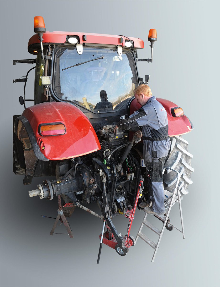 SuperglideS's tweet photo. With Autumn well and truly here, now is the time to get the tractor in the workshop for the winter service and upgrade to #superglidesuspension. Cab air suspension and front suspension upgrades available. https://t.co/uz4R7qv9im