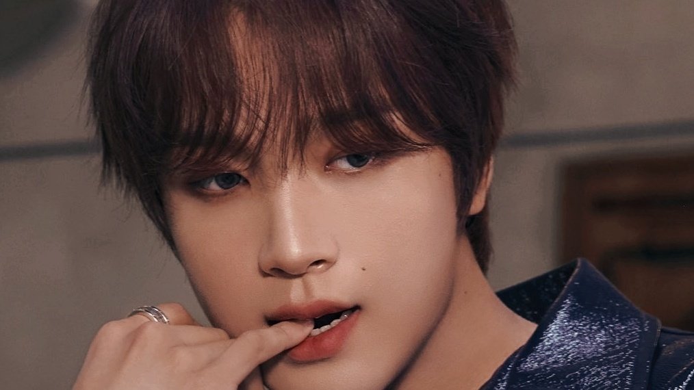 Jazzi ✨ aus tweet media