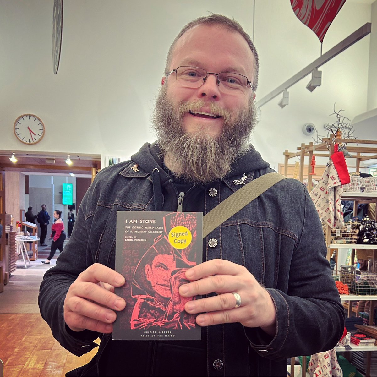 Daniel Pietersen (@pietersender) on Twitter photo If you long for a copy of I Am Stone whose value has been considerably reduced by the gnarled claw of Thee Editor then <a href="/BL_Shop/">British Library Shop</a> is the place for you, you big weirdo If you long for a copy of I Am Stone whose value has been considerably reduced by the gnarled claw of Thee Editor then <a href="/BL_Shop/">British Library Shop</a> is the place for you, you big weirdo