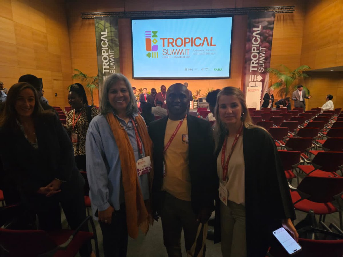 4mrpq's tweet photo. The @tropicalsummit ends today. We were proudly represented by @ICT4MRPQ project coordinator @katambadavid focusing on higher education, Research and  climate change. https://t.co/IIu3HDPbbp