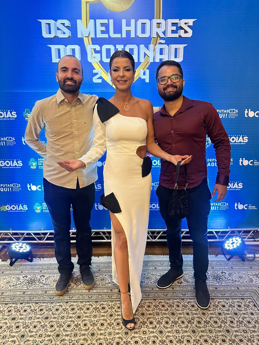 VictorPimenta14's tweet photo. 👋🏻Só para deixar o registro. Me despedi do @maisgoias . Foram pouco mais de dois anos de muita experiência e muito aprendizado. Evolução pessoal e profissional. 

Seguirei cobrindo a base do Goiás, agora de modo independente. Obrigado aos que acompanharam. 👋🏻⚽️ https://t.co/wd5qUDNzYP