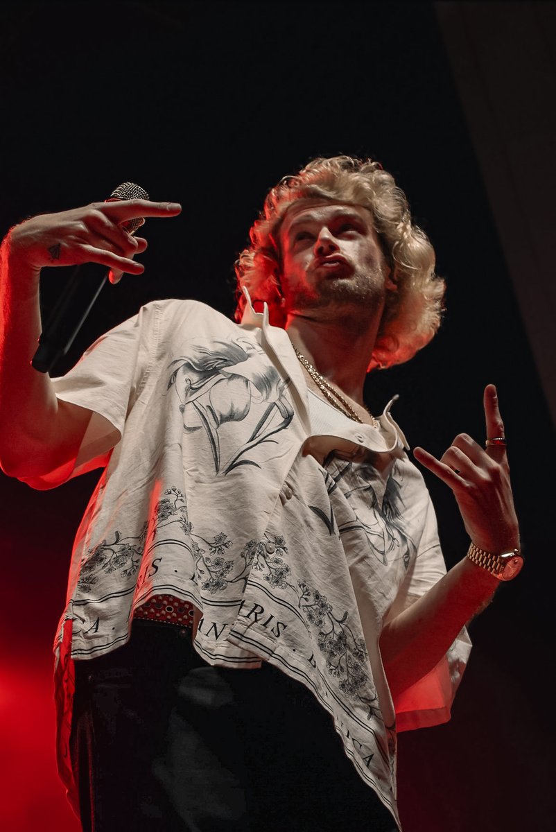 UIndy Radio tweet media