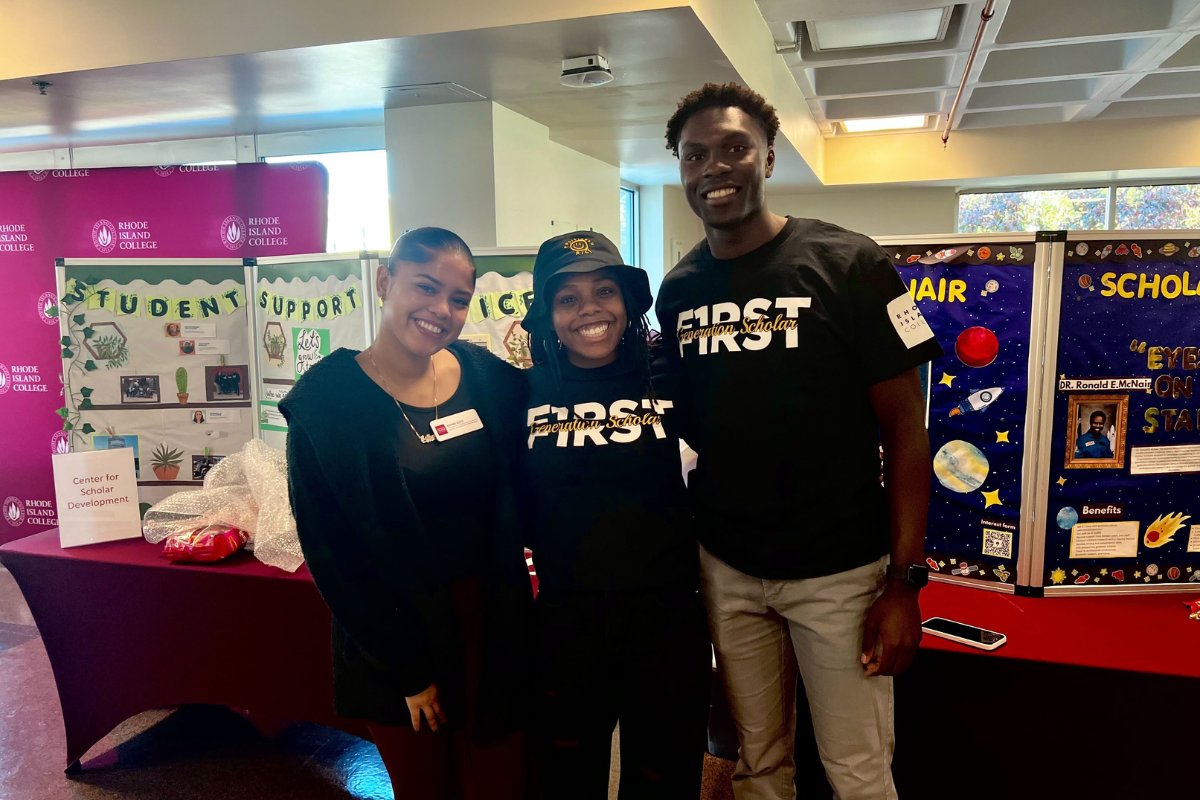 RICNews's tweet image. We ♥️ our First Gen Students! 

Thank you for celebrating #FirstGenStudent Day with us! 

#RhodeIslandCollege #BeBOLD #FirstGen