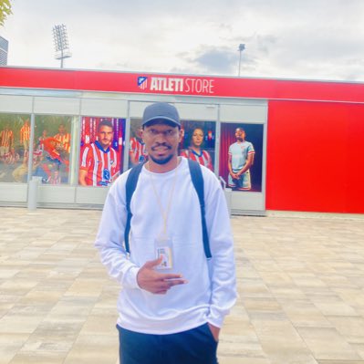 OulareKade's tweet photo. #NouvellePhotoDeProfil https://t.co/n7o6NIWx93