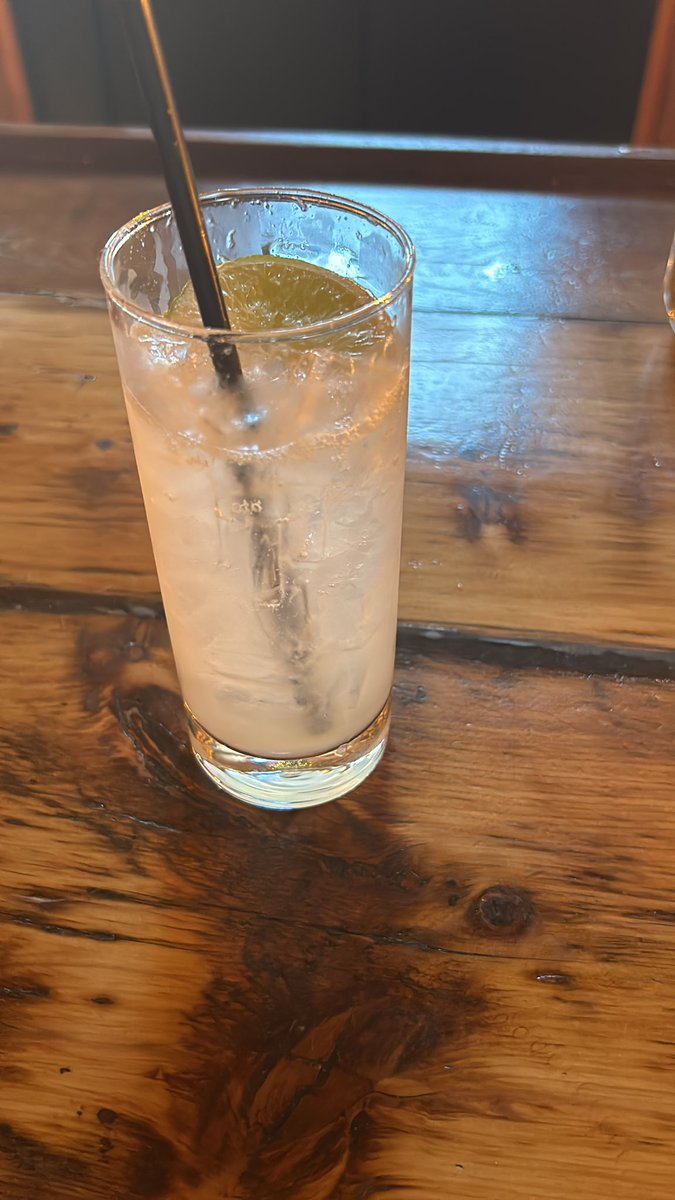 pimpsdontcry99's tweet image. On the heater of a lifetime. No time to stop. #GATOR #lunchbeers #ranchwater