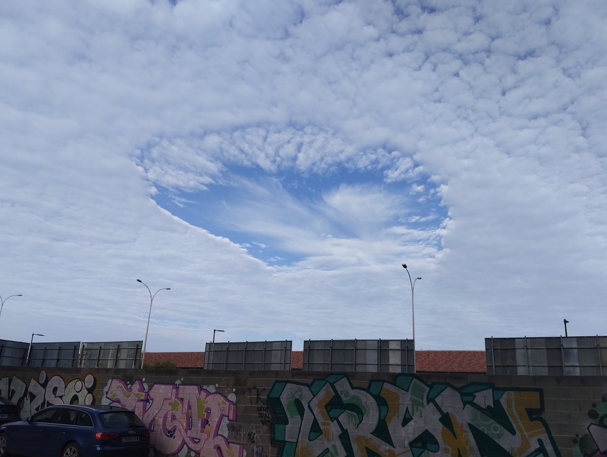 Buenos días desde Valencia. Os llevamos en el corazón. #DanaValencia